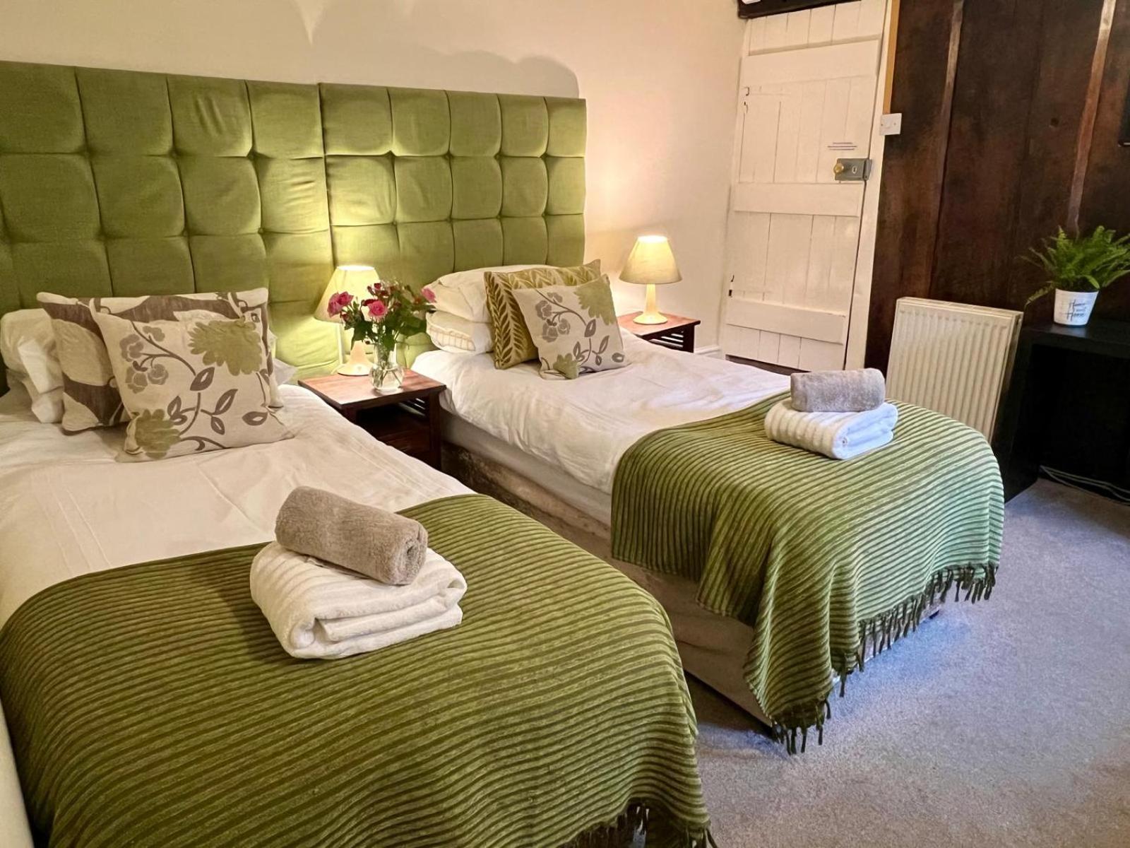 Dolgun Uchaf Historic B&B And Cottages In Snowdonia Dolgellau Εξωτερικό φωτογραφία