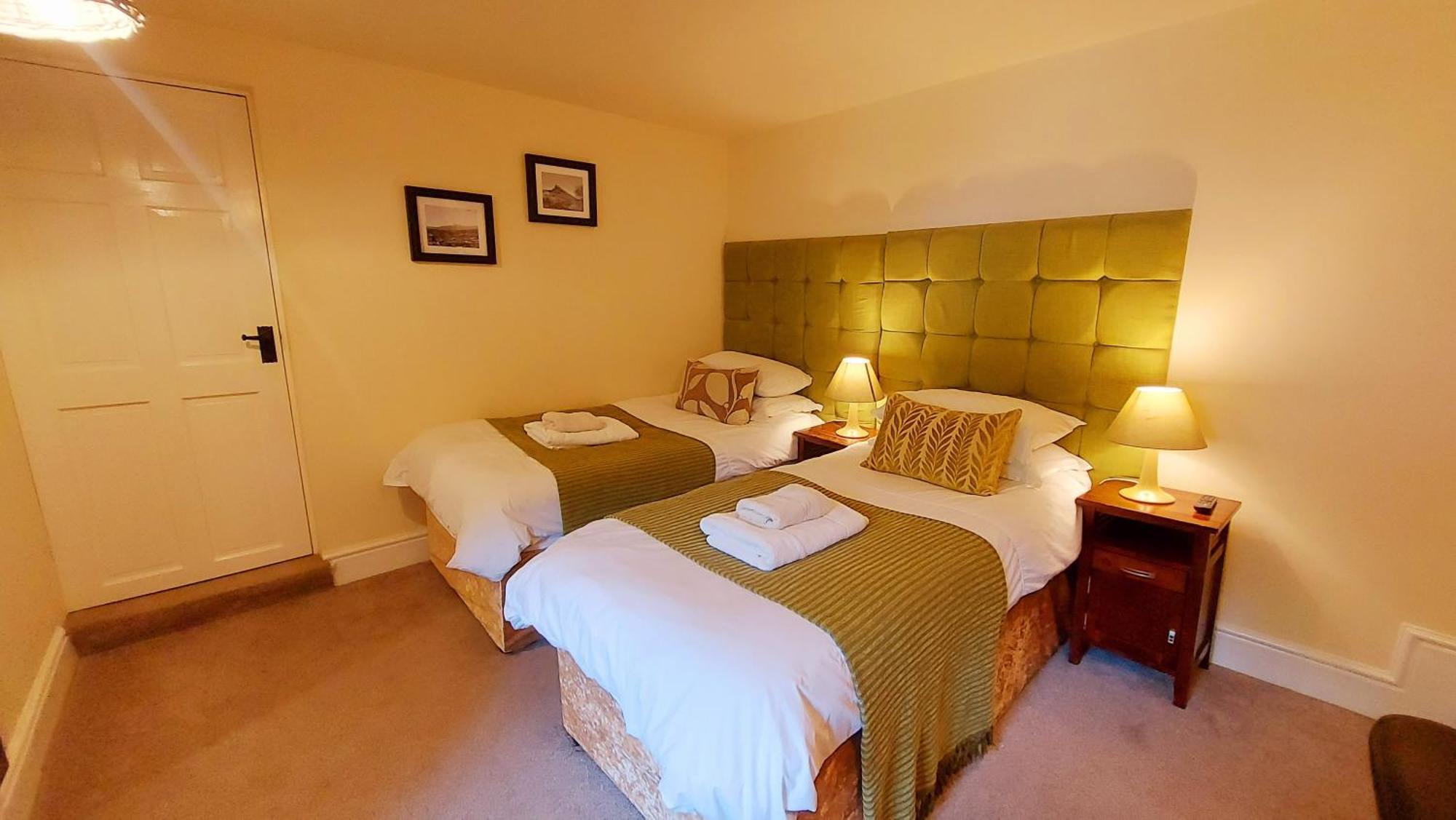 Dolgun Uchaf Historic B&B And Cottages In Snowdonia Dolgellau Εξωτερικό φωτογραφία