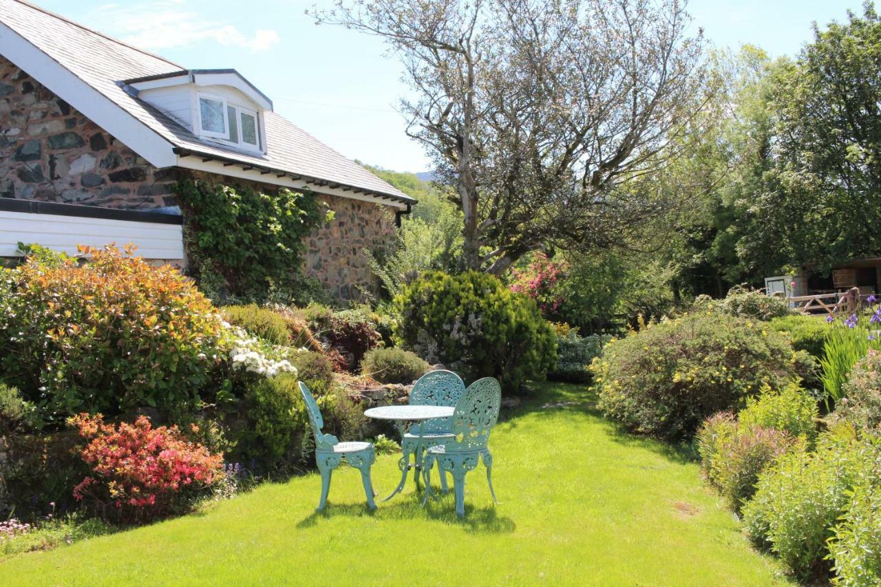 Dolgun Uchaf Historic B&B And Cottages In Snowdonia Dolgellau Εξωτερικό φωτογραφία